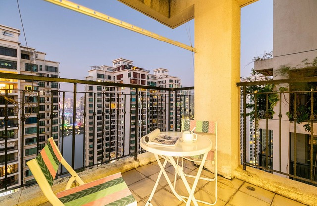 Locals Boutique Apartment Huafa Plaza 19