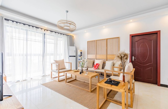 Locals Boutique Apartment Huafa Plaza 23