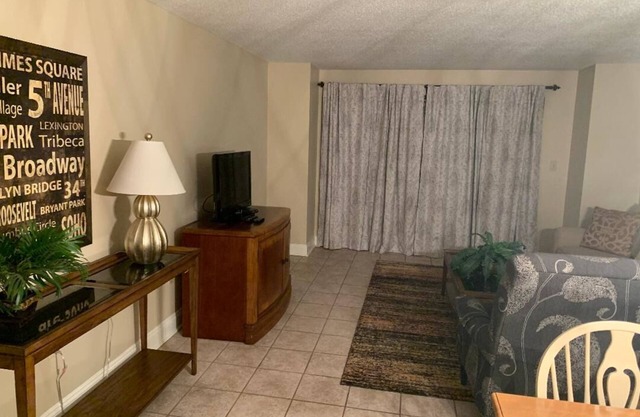 Located in the heart of Biloxi, you can walk to the casinos and others