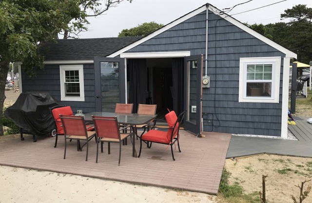Location! Just 100 yards to the beach! A true walk to the beach cottage