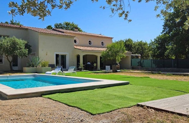 Location Villa Avec 2 Appartements Ind, Proche du Lac de Ste Croix et du Verdon