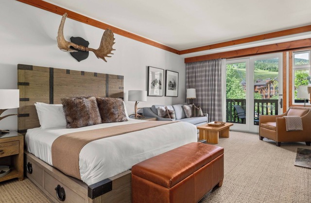 Lodge At Spruce Peak Studio Third Floor Newly Renovated Great Spruce Peak Views Sleeps 4