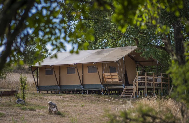 Lodge tent at the Poudally cottage in the heart of nature