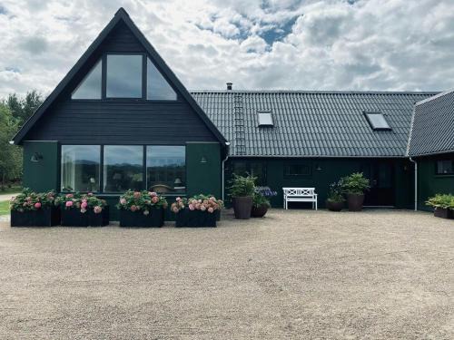Lodge With Private Lake Near Bidstrup Forest