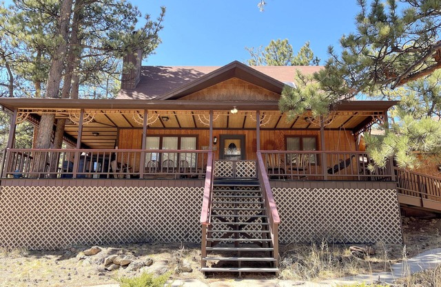 Lodgepole - 2 bedroom monthly rental - Free WiFi