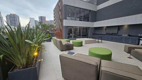 Loefgreen - RioSampa Flats