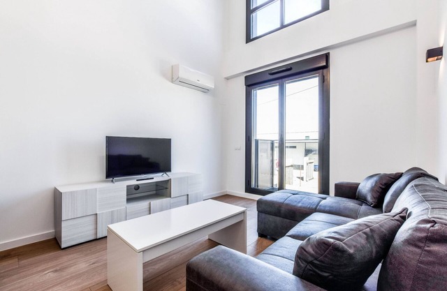 LOFT BUSINES III 115