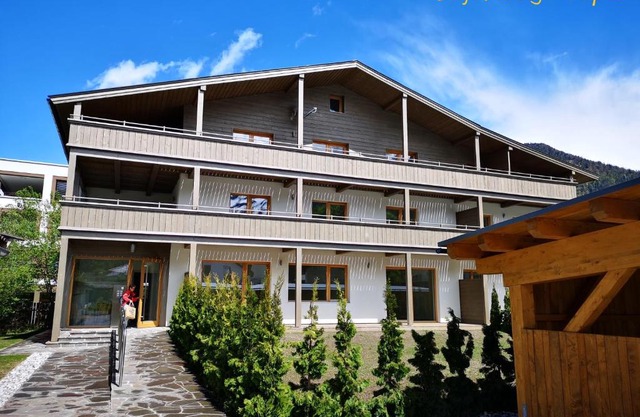 Loferlodge Top 3