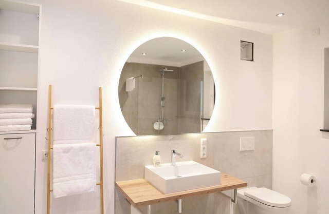 Loft 3 with covered balcony and fantastic panoramic view of the Moselle, near Elz Castle