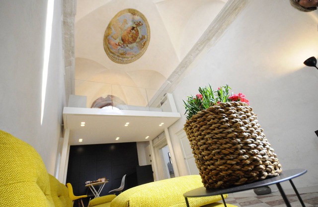 loft in a old church- Holliday Charming Home
