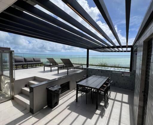 Loft Luxo para 4 pessoas vista mar
