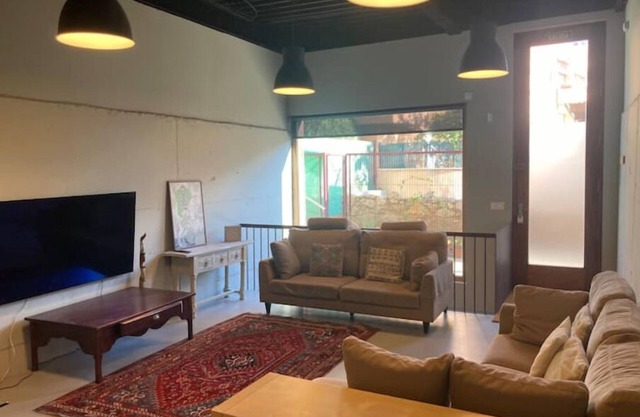 Loft muy Espacioso a 15 Minutos del Centro de Barcelona