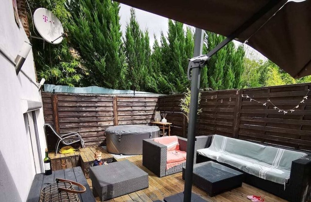 Loft Paris Beach + exterior #Jacuzzi #Barbecue