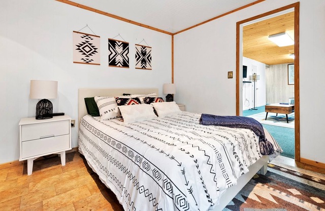 Loftium | Cozy Suite Btwn Boulder & Denver!