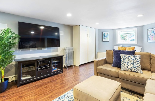 Loftium | Spacious NE Portland Suite with Charming Details