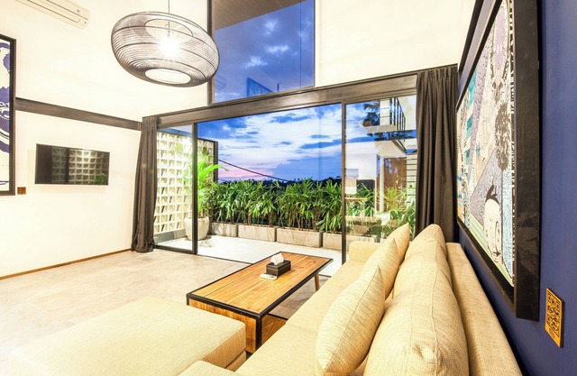 Lofty NYC Vibes 200m to Canggu Beach