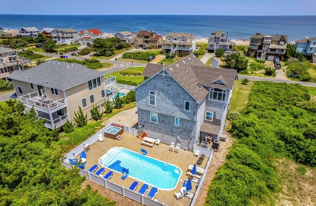 Lofty View ☀️ Semi-Oceanfront 4 BR home, Dog-Frendly 🐕 & Private Pool
