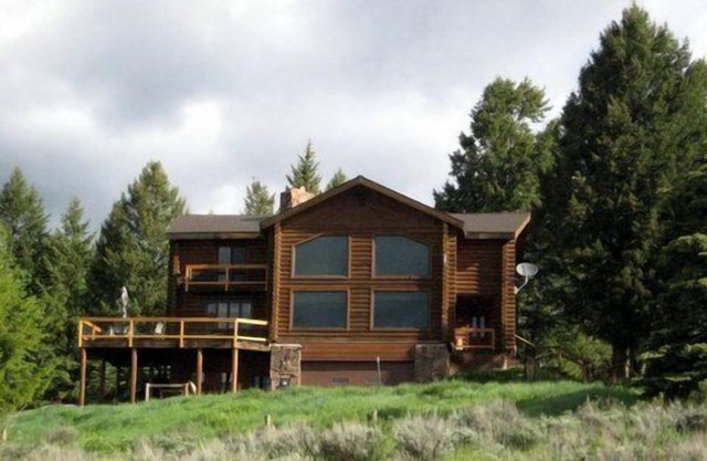 Log Home with View of the Buffalo Valley, and All Season Activity Opportunities.