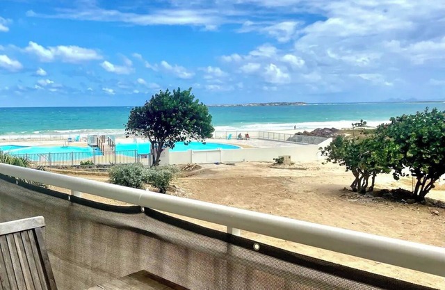 Logement 40 m2, front de mer à 50 m de la plage
