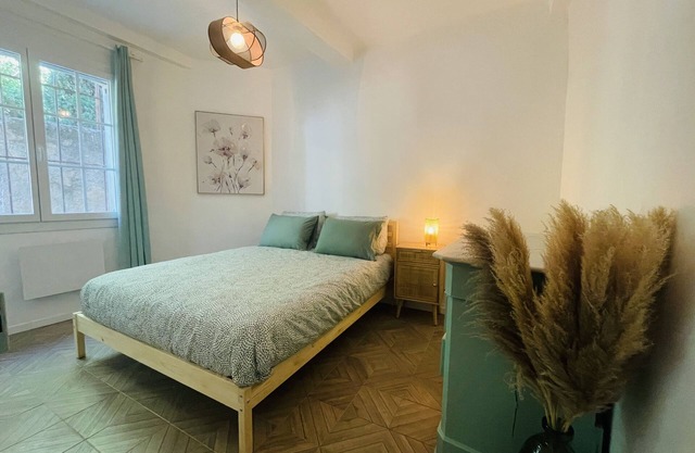 Logement au Coeur du Village Pour 6 « Cocon Sauge »