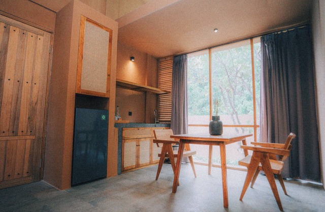 Loji Nyanyi Suite & Brew