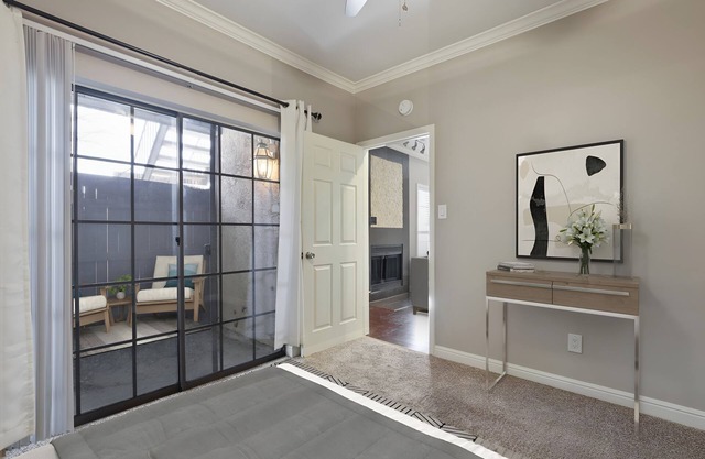 Long Term Townhome Center of Dallas