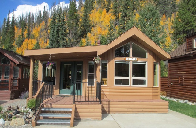 Long Term Winter Rentals (31 days minimum). PREFER RETIRED RENTERS.