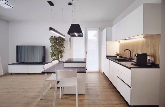 Longuelo Living One - Business Elegance & Hospitality