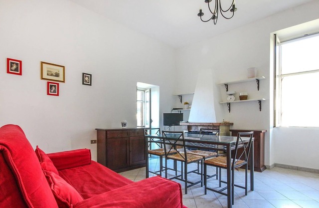 Look forward to a fantastic view of the countryside in this beautiful vacation apartment.