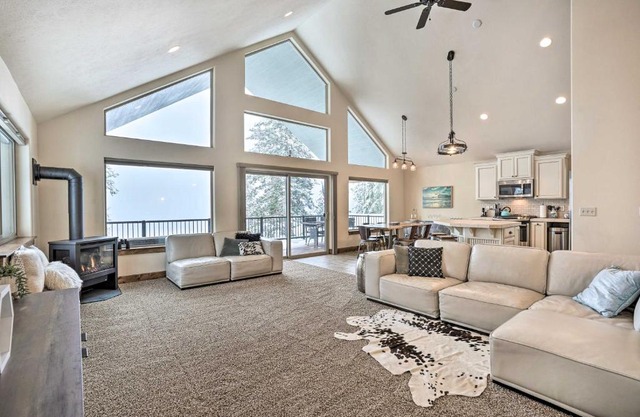 Loon Lake Waterfront Retreat 2 Decks and Dock!