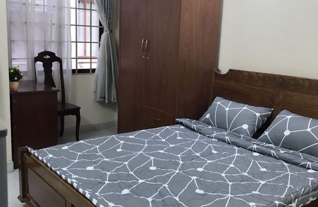 LORNA HOUSE SERVICED APARTMENT