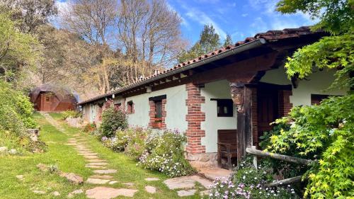 Los Acebos de Peña Cabarga, Cúpula experiencias