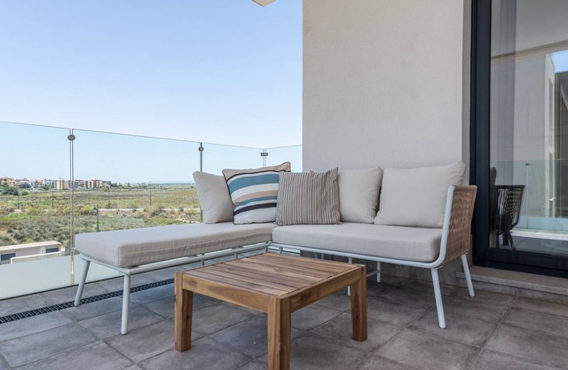 Los Flamencos by Ĥ - Haraganes Beach HLHF5201PE72