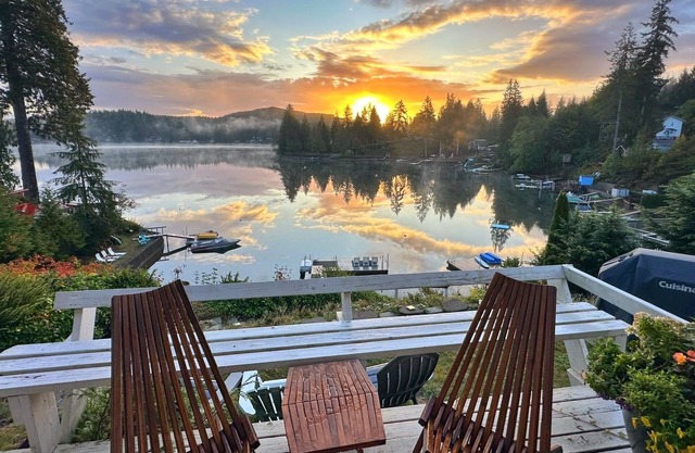 Lost Lake Love Shack, a great place to make memories with friends & family!