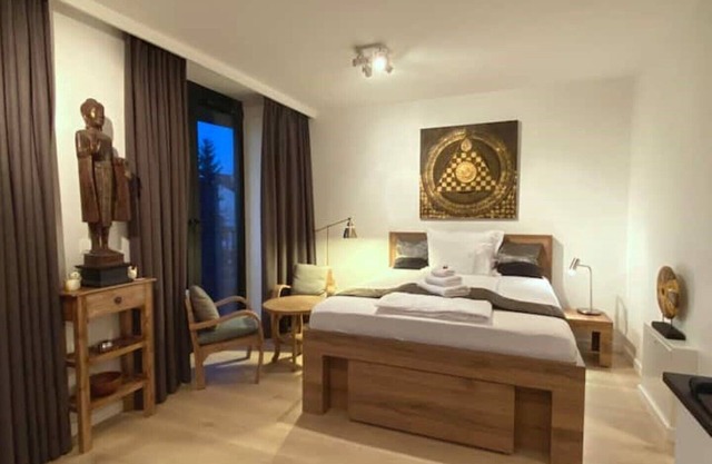 Lotus studio apartment - Compact. Stylish. Perfect for city explorers.
