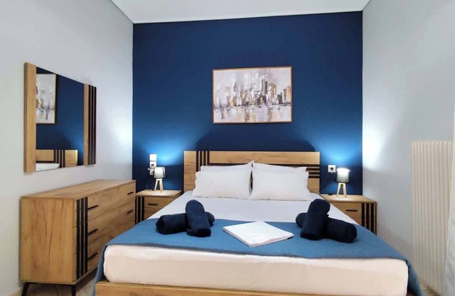Loula's Guest House S