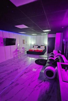 Love room cosy lyon