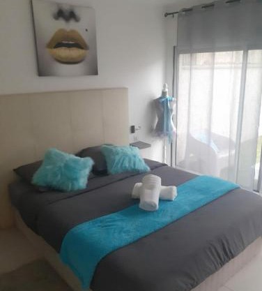 Love Room Glamour