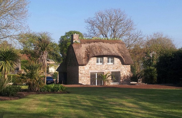 Lovely cottage 10 minutes from the beach