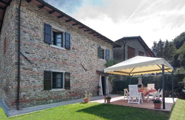 Lovely apartment for 6 people with WIFI, TV, panoramic view and parking