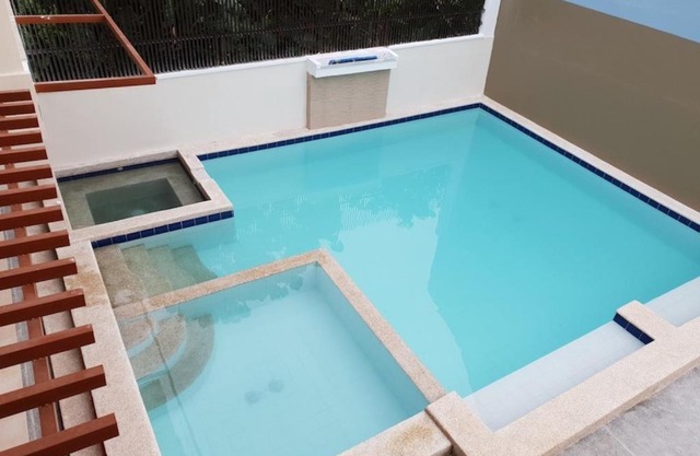 Loveland 1 Hot Spring Resort Laguna