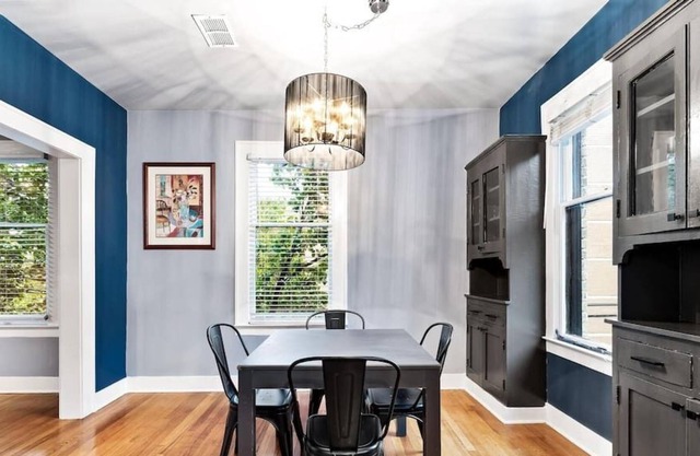 Lovely 1-BR Apartment in Walkable Uptown Dallas