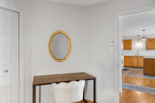 Lovely 1 BR APT