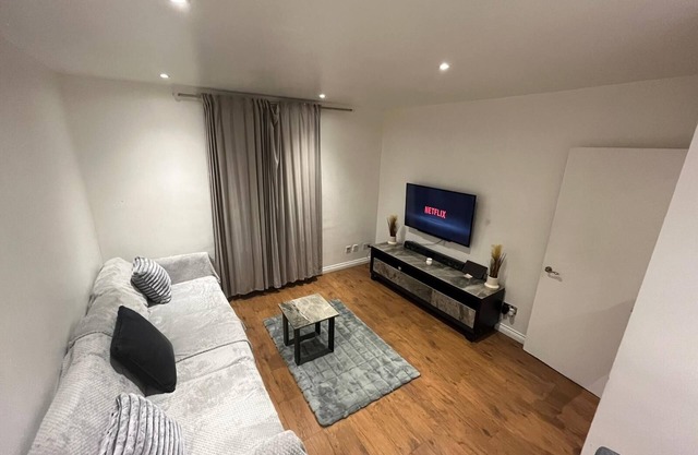 Lovely 2 bed apartment in kings cross