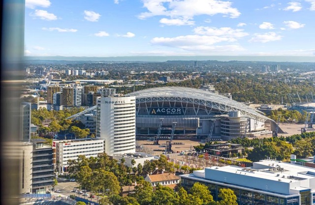 Lovely 2 bedroom APT in centre of Sydney Olympic Park