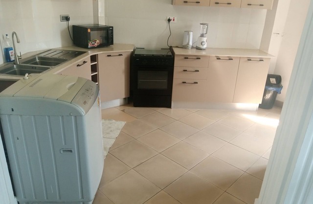 Lovely 2 bedrooms house unit 1