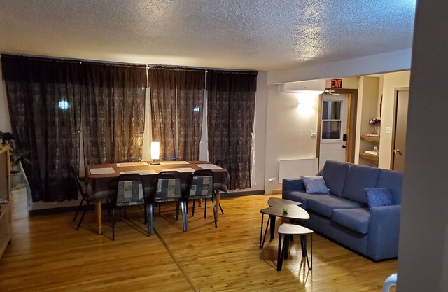 Lovely 2 bedrooms with 1 sofa bed and a free parking