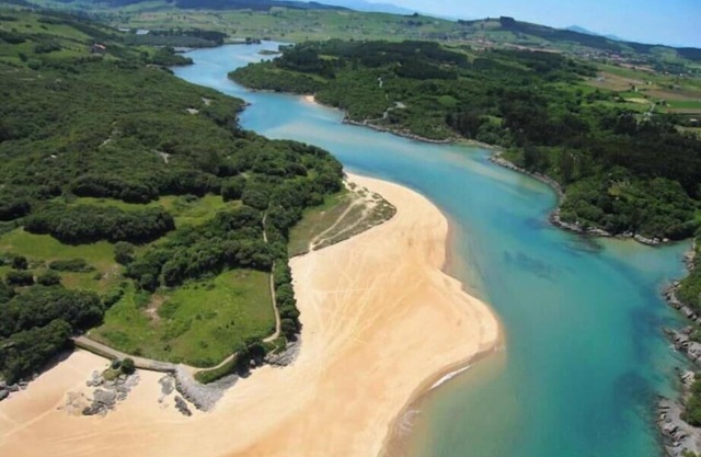 Lovely 3-bedroom apartment in Cantabria Spain with pool and tennis court.