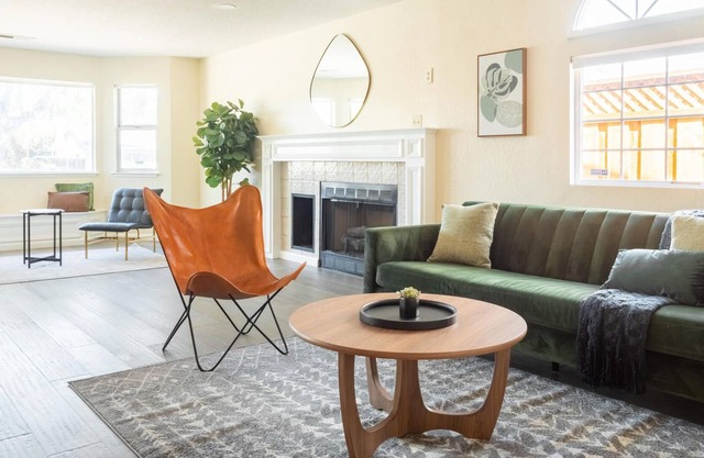 Lovely 4BR in San Jose
