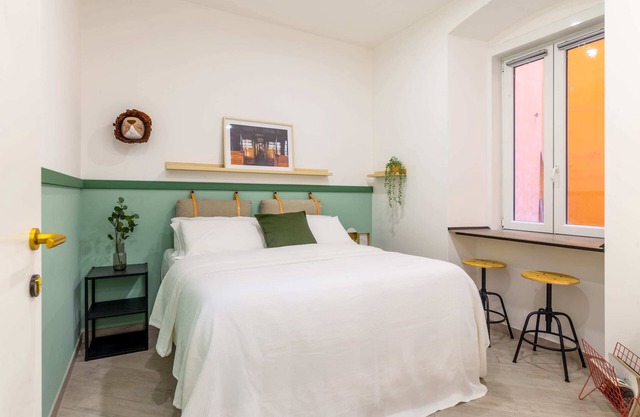Lovely and tiny Pied-à-terre in the City center